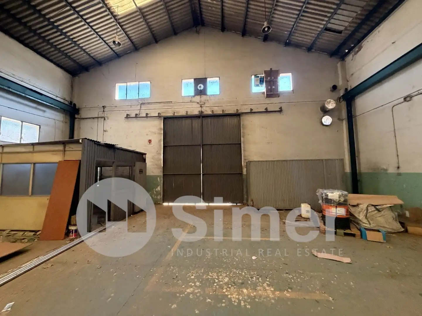 Nau industrial en venda en Barberà del Vallès
