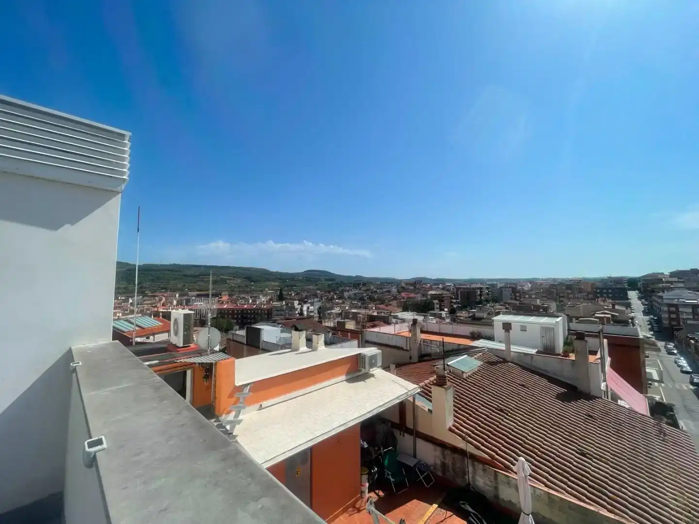 Außenansicht von Dachboden zur Miete in Sant Sadurní d'Anoia mit Klimaanlage und Balkon