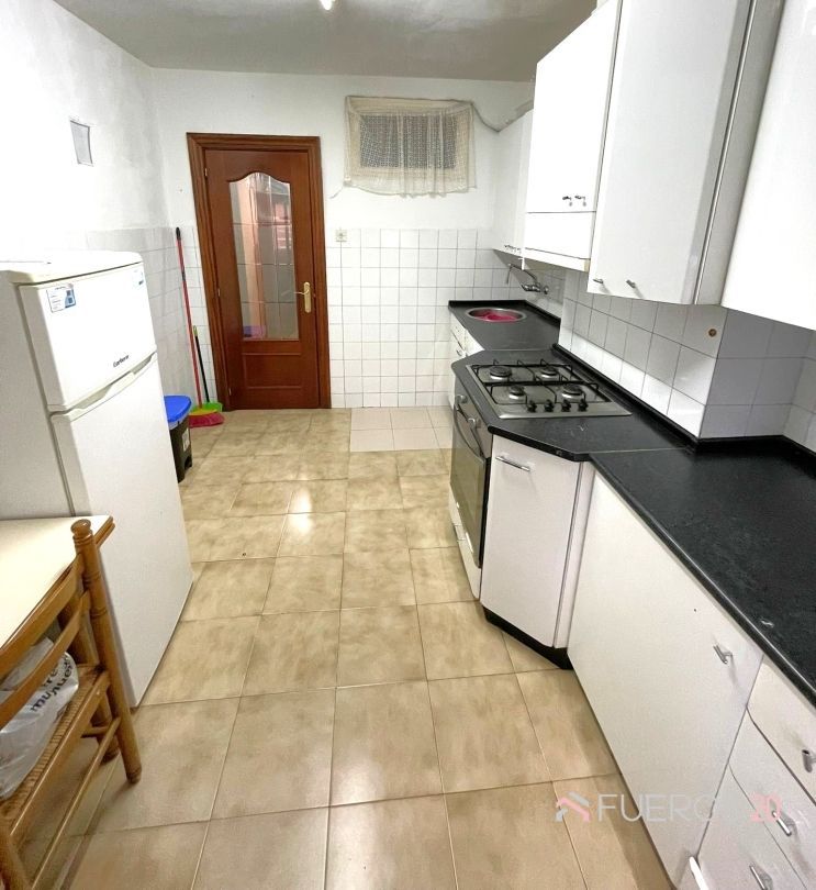 Kitchen of Flat for sale in Sestao   with Heating and Furnished