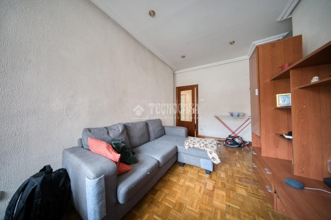 Living room of Flat for sale in Valladolid Capital  with Heating