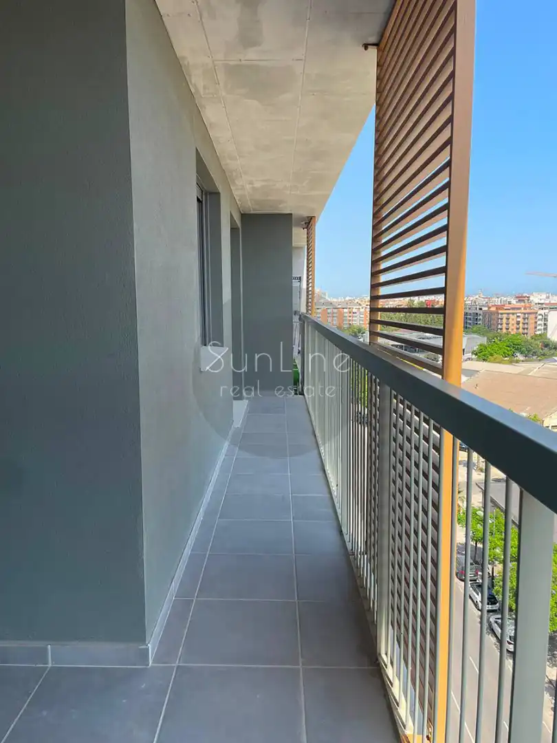 Attic for rent in Carrer de Campos Crespo, Safranar