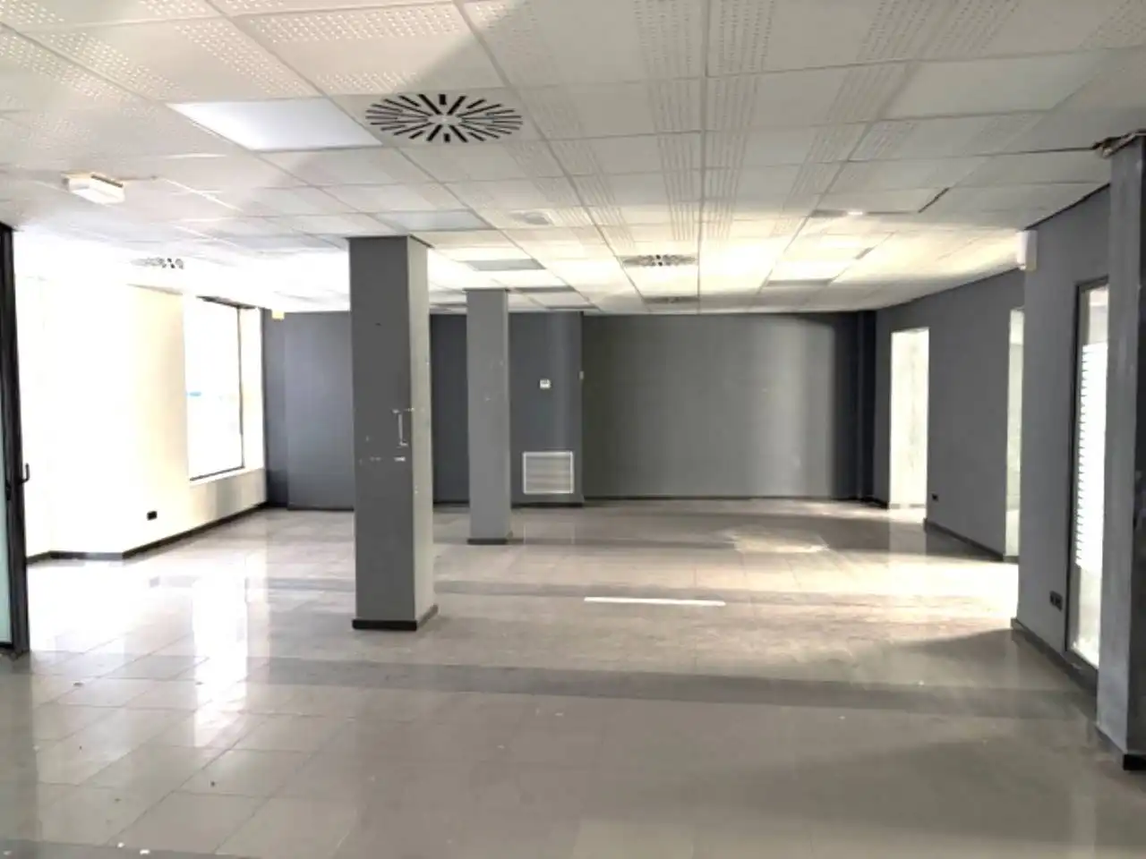 Local commercial à vendre à Torelló, imagen 7