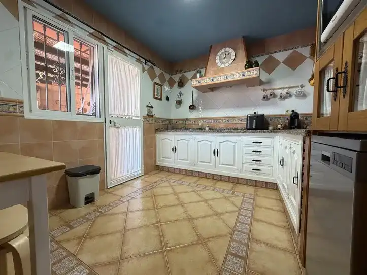 Cocina de Casa o chalet en venta en Málaga con Aire acondicionado, Jardín privado y Terraza