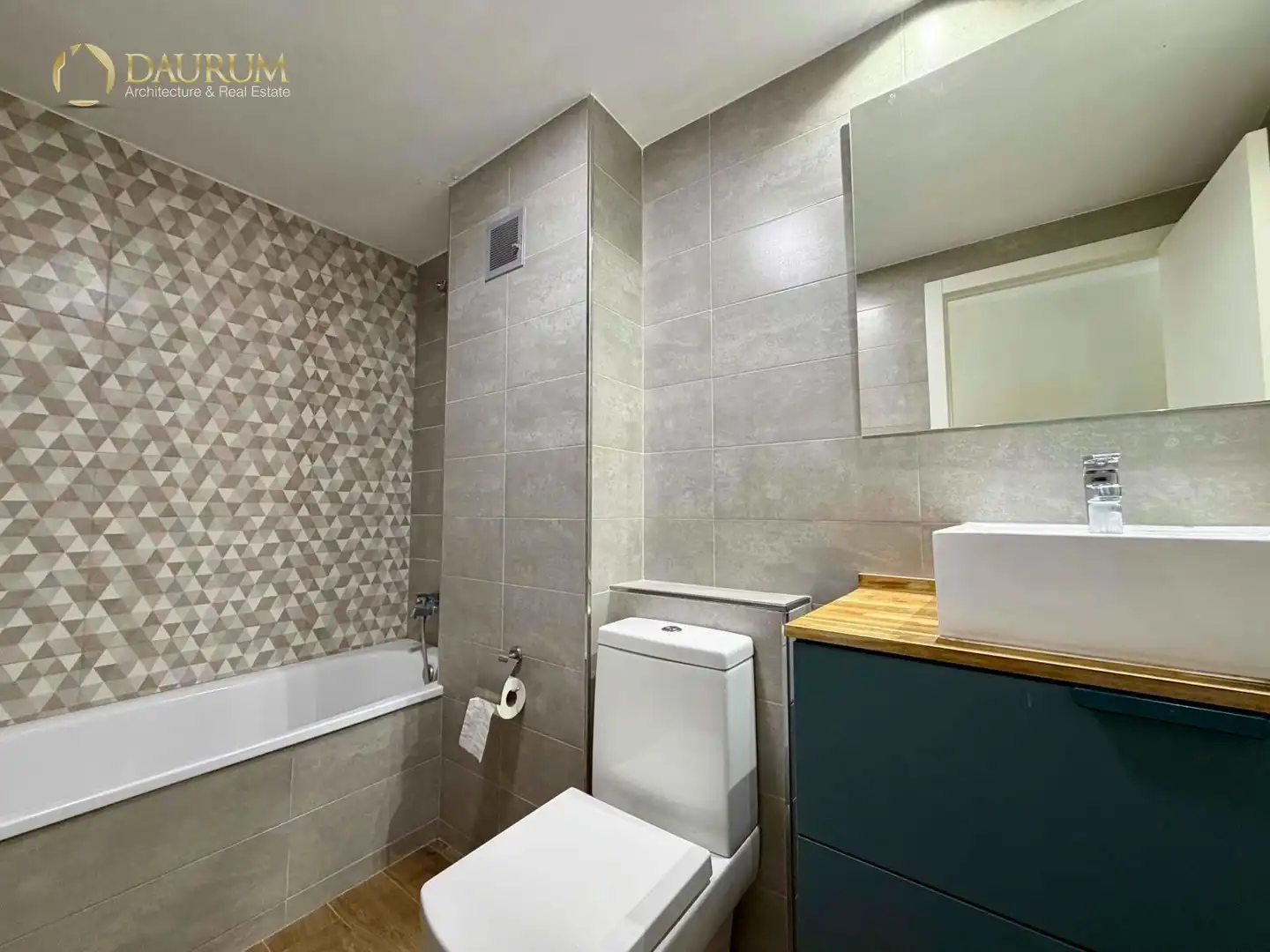 Badezimmer von Wohnung zum Verkauf in Almussafes mit Klimaanlage, Terrasse und Abstellraum