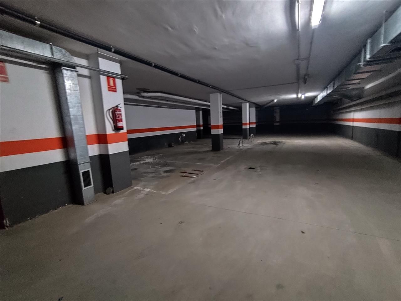 Aparcament de Garatge en venda en Igualada