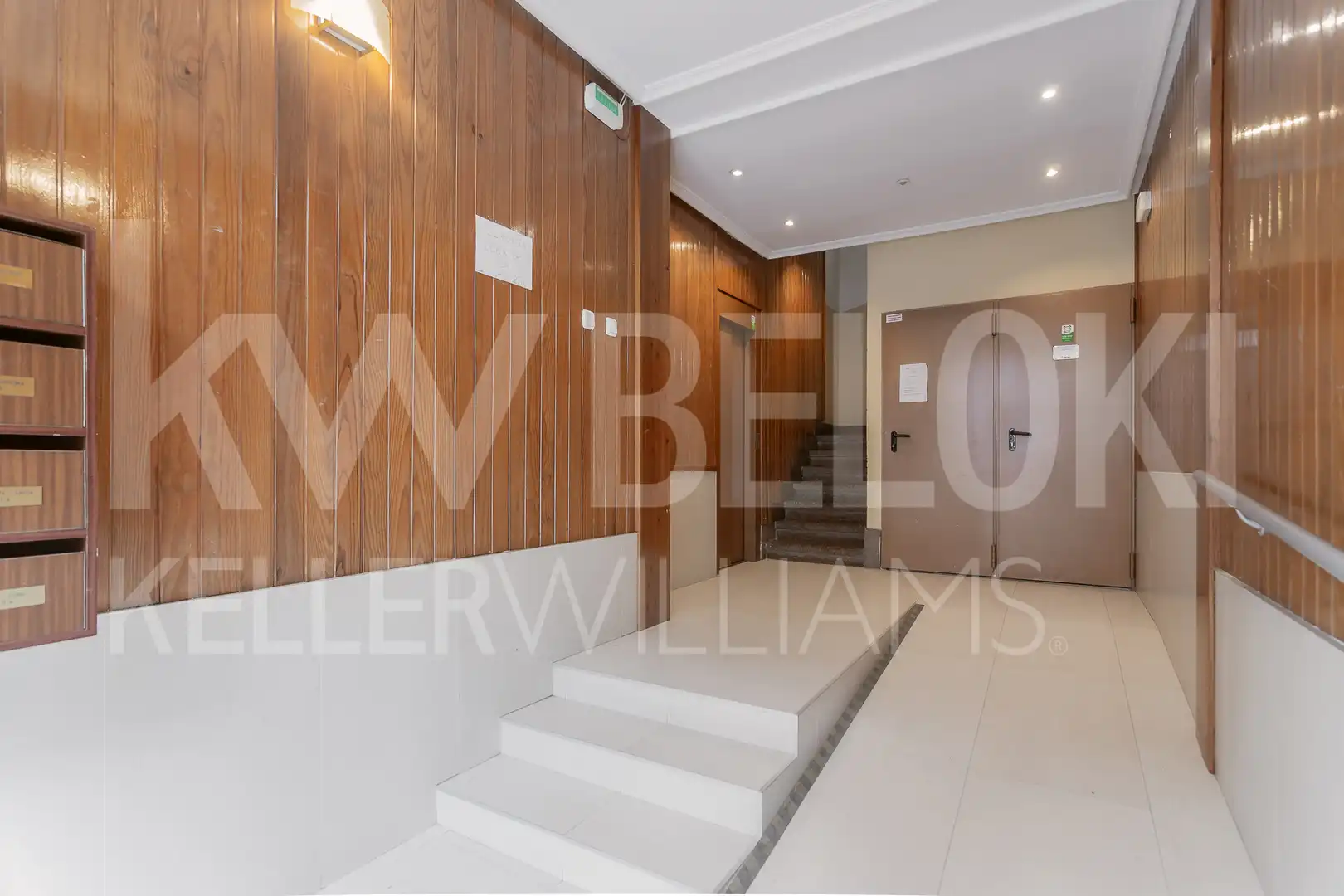 Piso en venta en  Pamplona / Iruña con Calefacción y Balcón