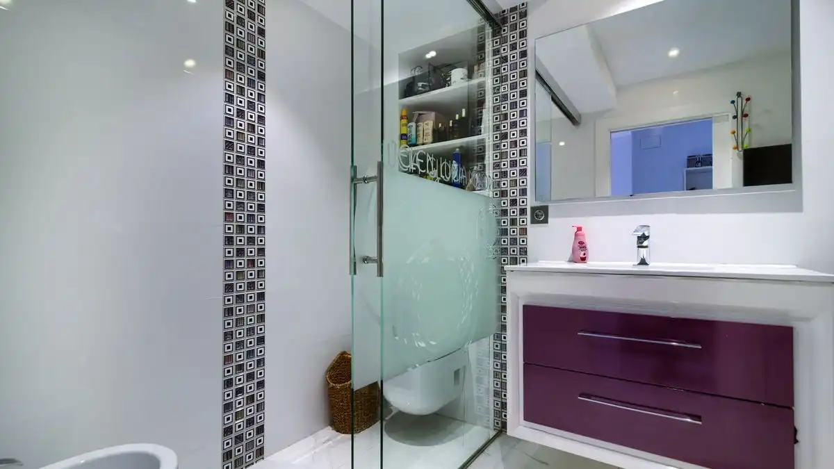 Duplex with terrace for sale in Carrer del Doctor Monserrat, imagen 48