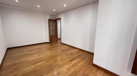 Foto 4 von Wohnung zur Miete in Barrio del Centro, Gijón