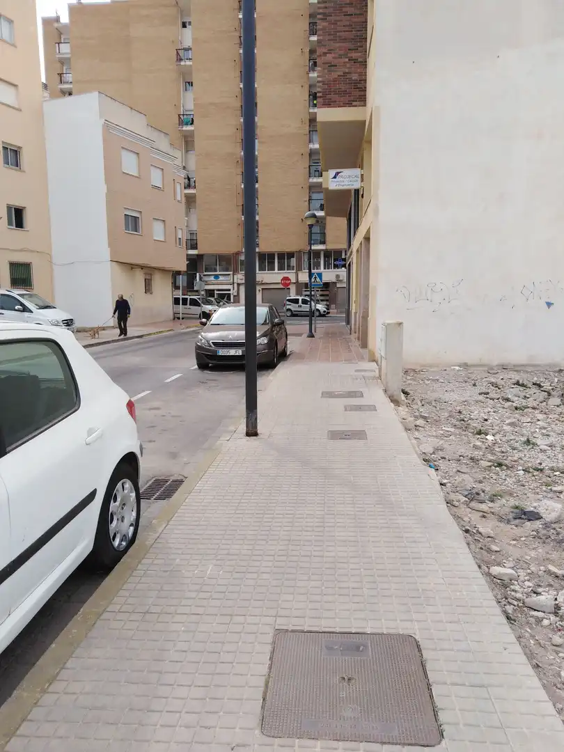 Terreno residencial en venta en Carrer Fondo 30, imagen 2