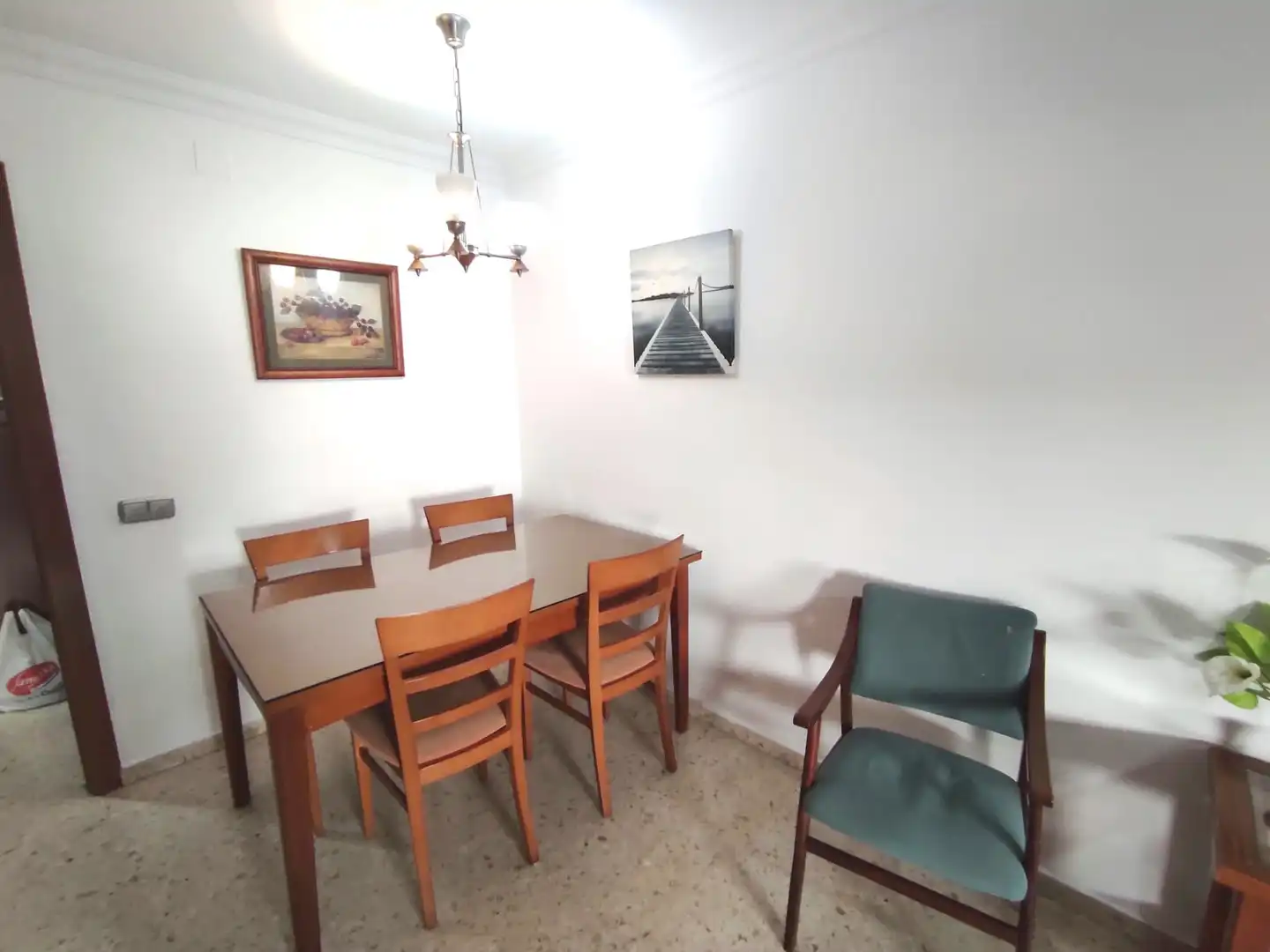 Comedor de Piso de alquiler en Málaga con Aire acondicionado, Terraza y Amueblado