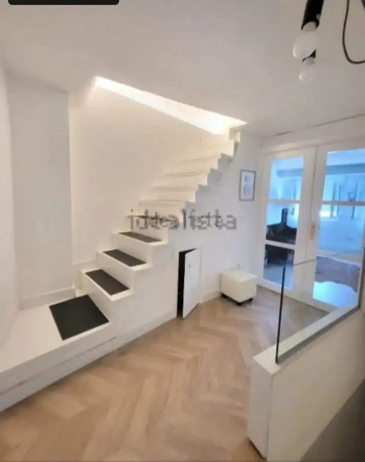 Dúplex en venta en Ourense Capital  con Calefacción, Parquet y Trastero