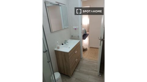 Foto 5 de Piso de alquiler en La Creu Coberta, Valencia Capital