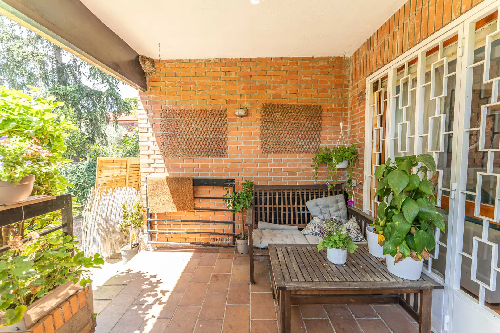 Terrassa de Pis en venda en Hoyo de Manzanares amb Calefacció, Jardí privat i Parquet