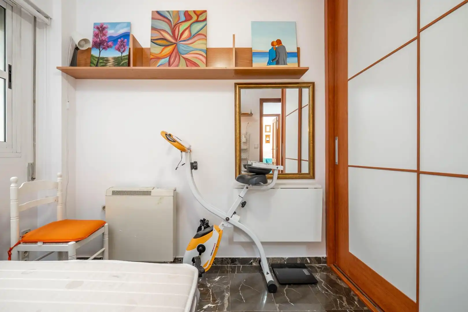 Bedroom of Flat for sale in Granada  with Heating and Furnished