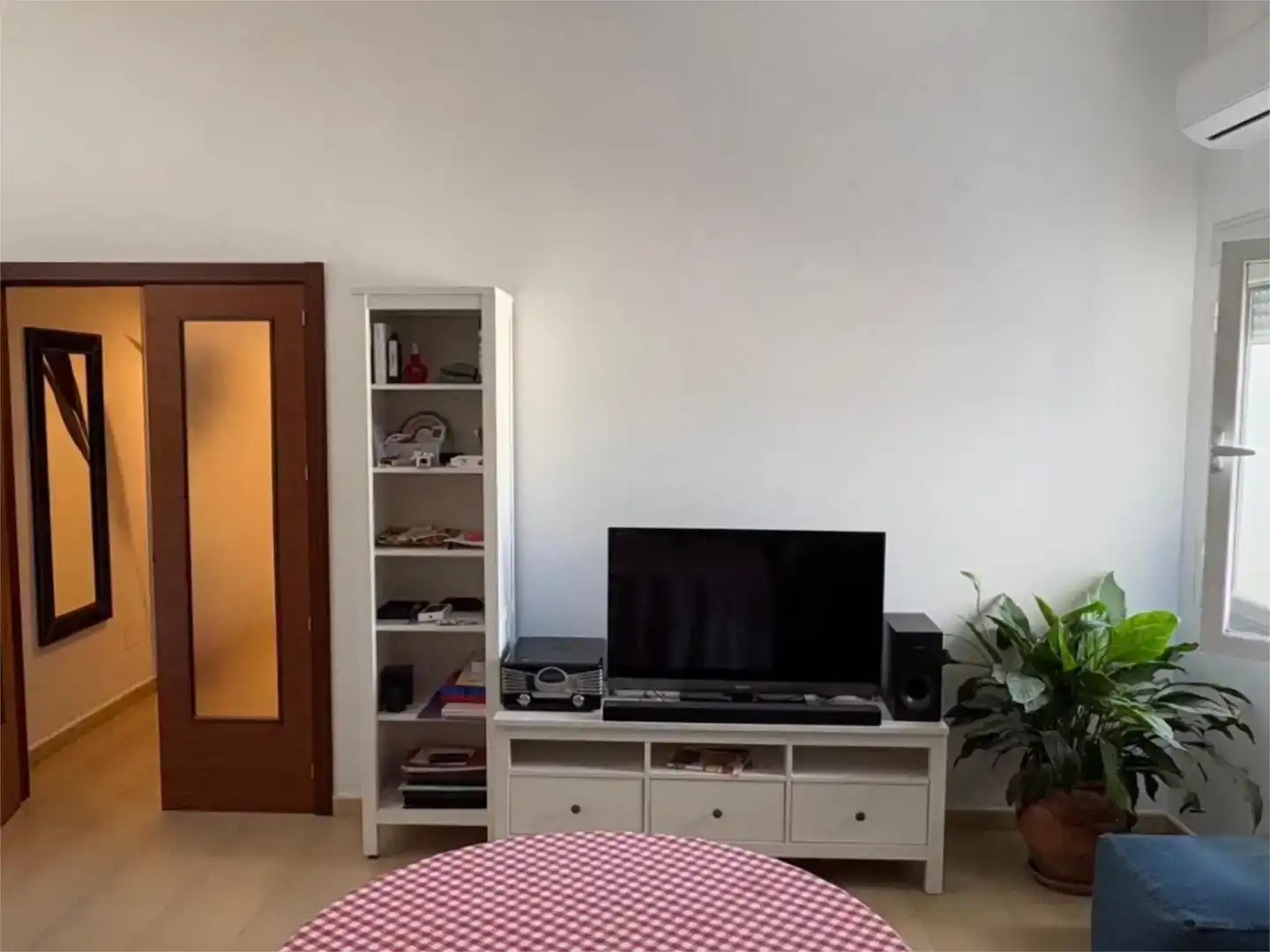 Living room of Flat for rent in Vélez-Rubio  with Air Conditioner, Parquet flooring and Storage room