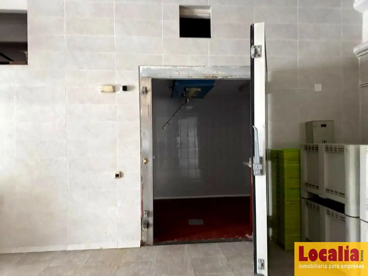 Nave industrial de alquiler en Santoña