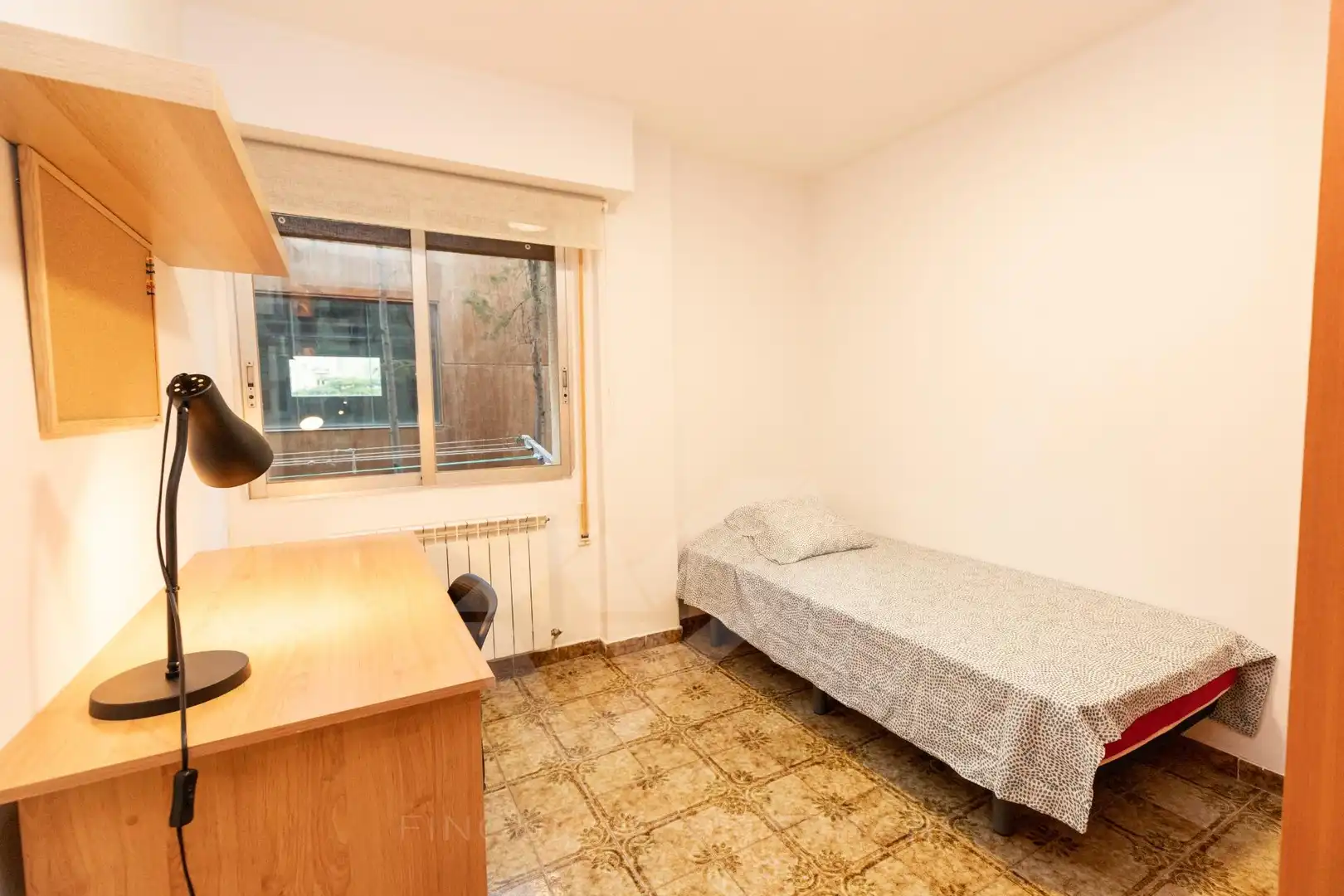 Habitación de Piso de alquiler en Tarragona con Aire acondicionado, Calefacción y Terraza