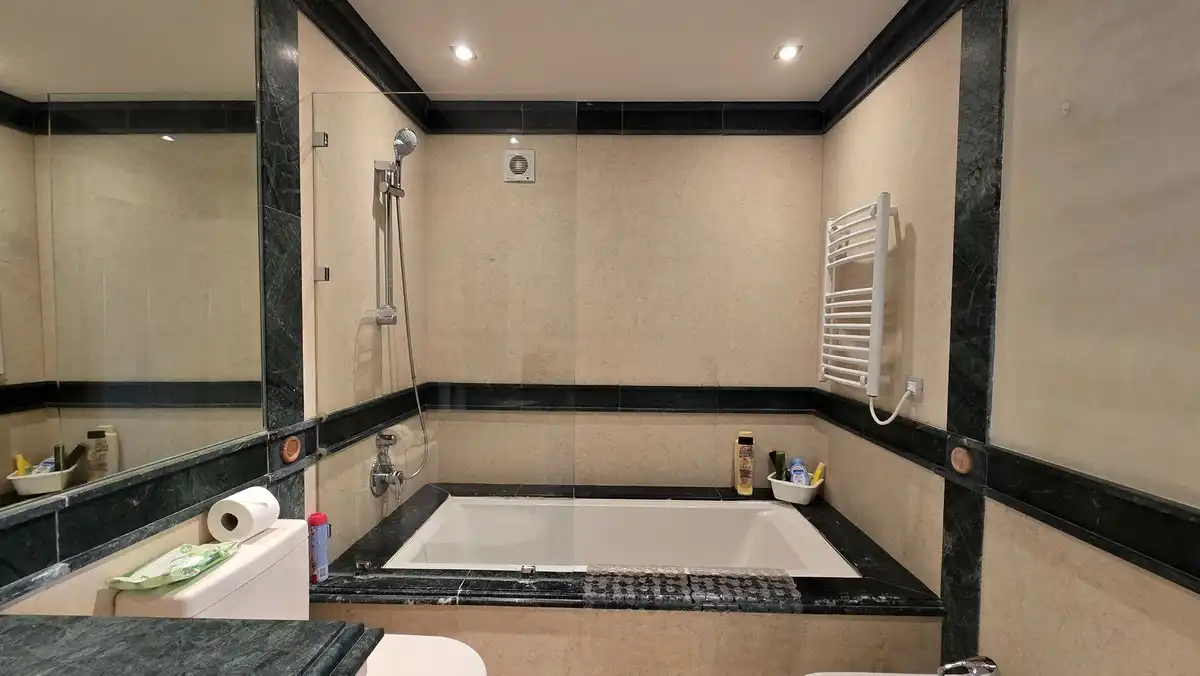 Piso con ascensor en venta en Estepona Pueblo, imagen 21