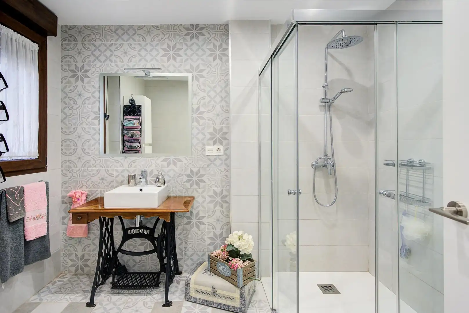 Bathroom of Houses for sale in Jun  with Air Conditioner, Heating and Private garden