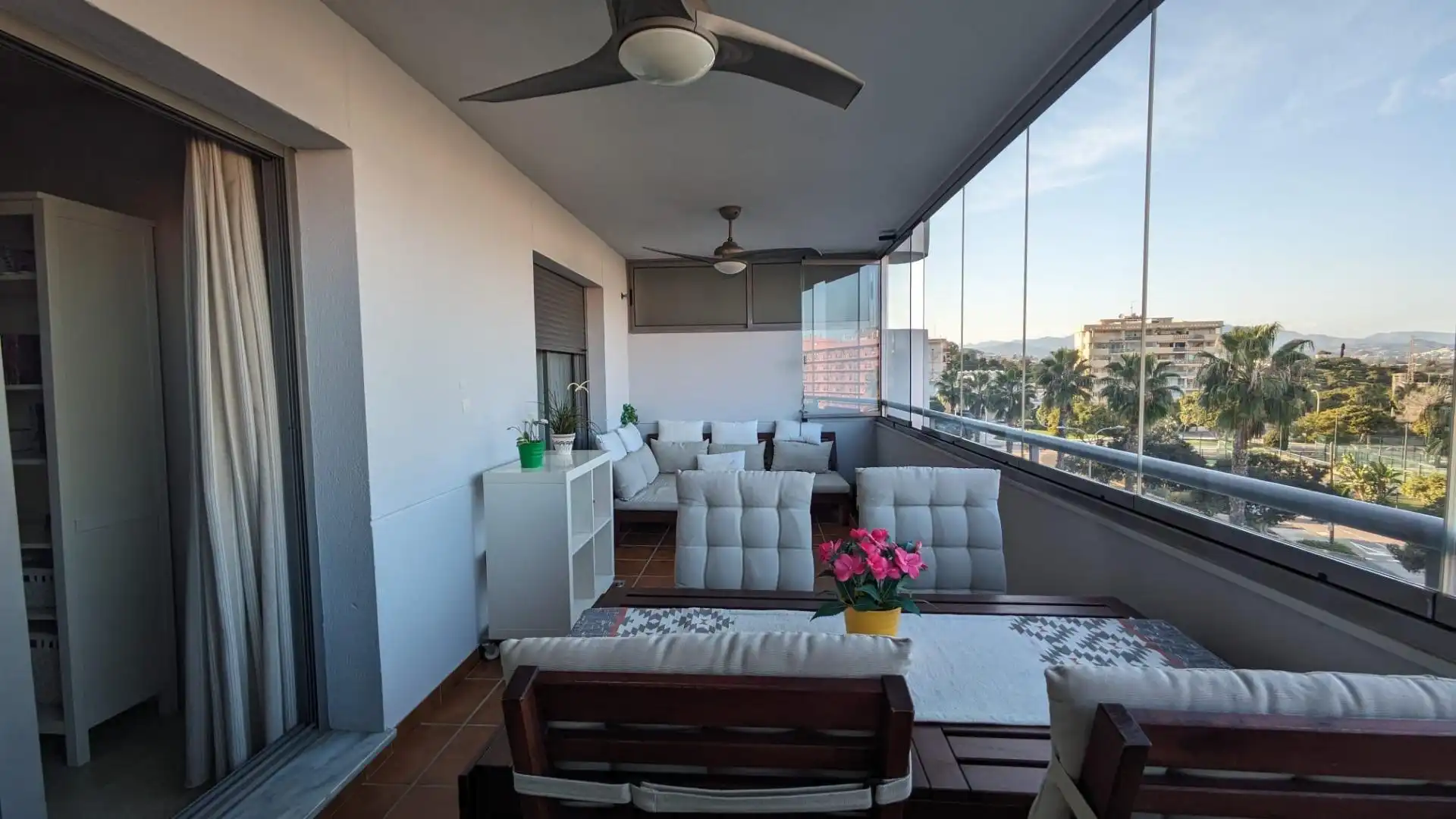 Terrassa de Apartament de lloguer en Fuengirola amb Terrassa, Moblat i Piscina comunitària