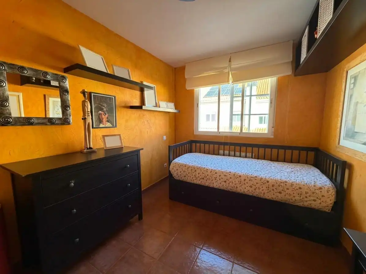 Habitación de Casa adosada en venta en Villanubla con Calefacción