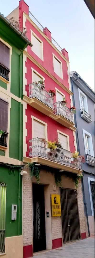 Exterior view of Single-family semi-detached for sale in Alzira