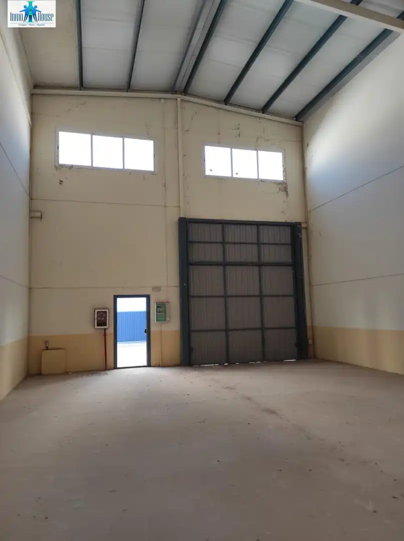 Nau industrial de lloguer a Chinchilla de Monte-Aragón, imagen 5