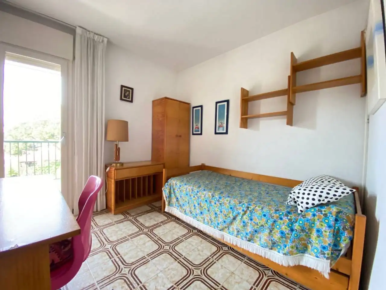 Habitación de Ático en venta en Gavà con Calefacción, Terraza y Trastero