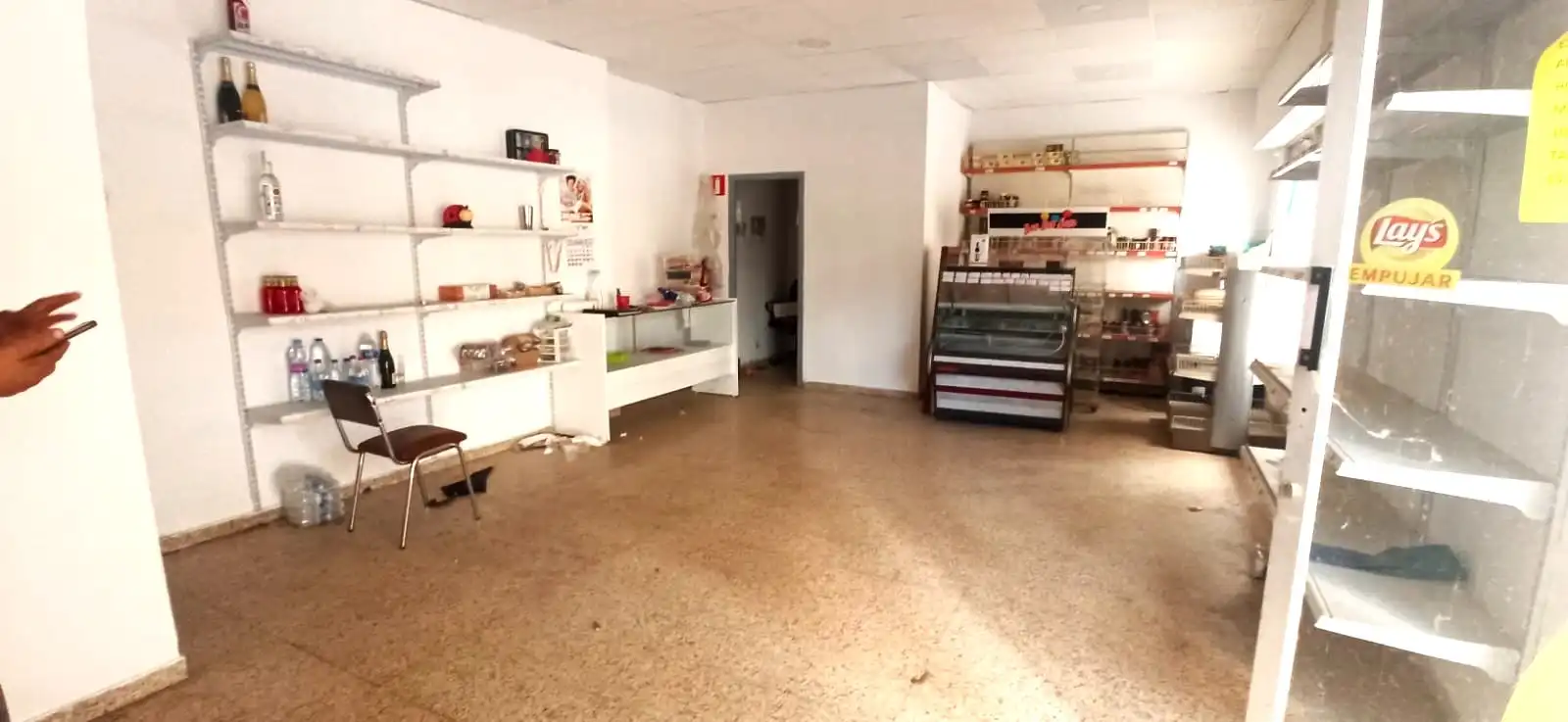 Local comercial en venta en dels Comtes d'Urgell 39, imagen 3