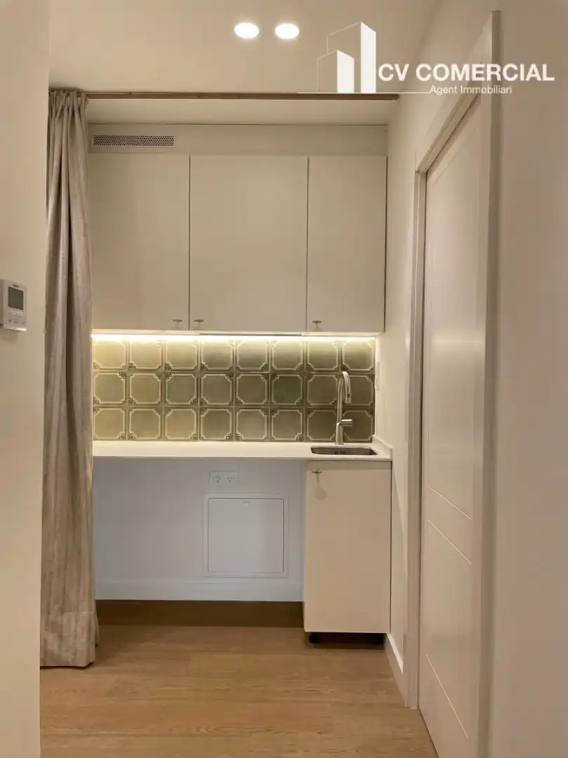 Kitchen of Flat for sale in Barcelona  with Air Conditioner, Heating and Parquet flooring