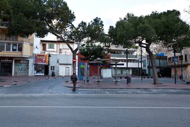Piso en Alquiler en CALLE DE BELLVER, en El Terreno