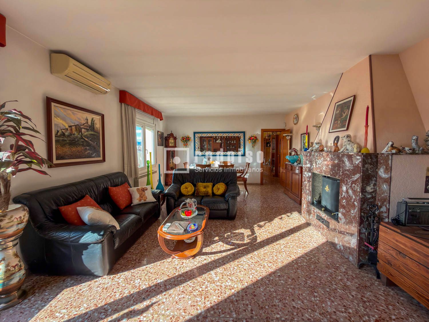 Sala de estar de Ático en venta en Terrassa con Aire acondicionado, Calefacción y Terraza