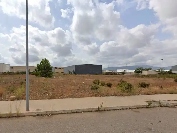 Terreny industrial en venda en Vall d'Alba