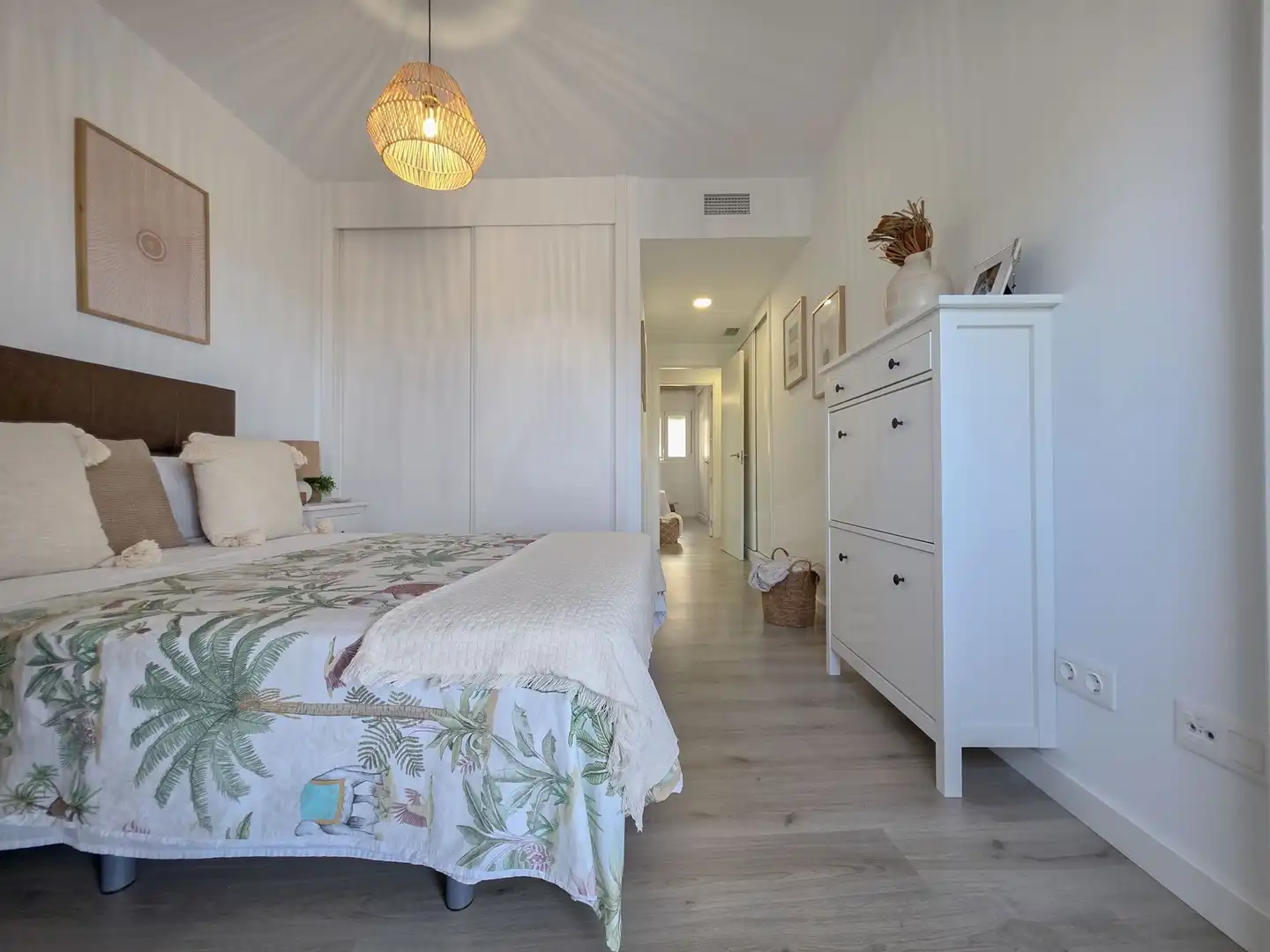 Flat with pool for sale in Calle Mónaco 4, imagen 18