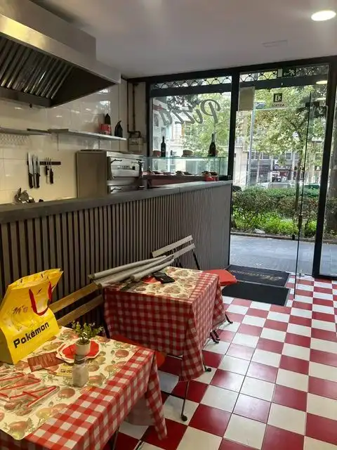 Local comercial en traspàs a Les Corts, imagen 6