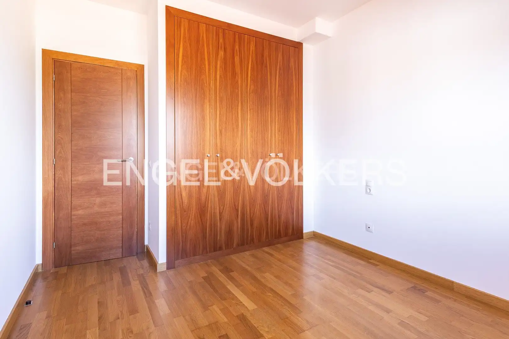 Dormitori de Àtic en venda en Sant Quirze del Vallès amb Calefacció, Parquet i Terrassa