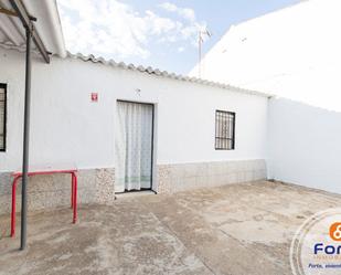 Exterior view of House or chalet for sale in  Córdoba Capital