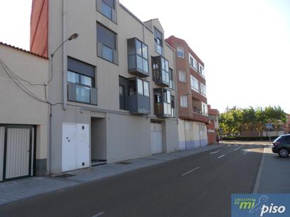 Exterior view of Flat for sale in Laguna de Duero  with Heating, Terrace and Furnished