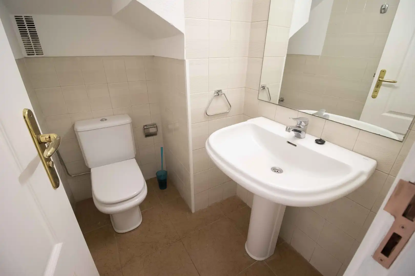 Baño de Casa adosada de alquiler en San Cristóbal de la Laguna con Jardín privado