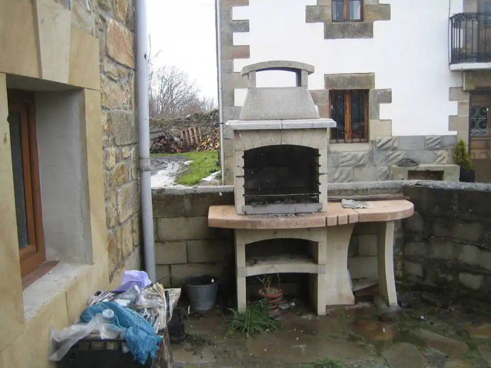 Casa en venta en Valle de Valdebezana, imagen 2