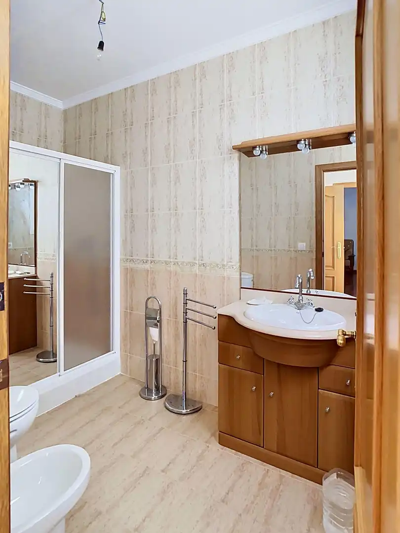 Bathroom of Houses for sale in Cuevas de San Marcos