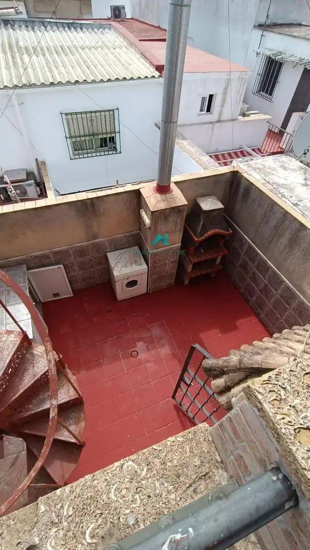 Balcony of Detached homes for sale in Jerez de la Frontera  with Air Conditioner, Terrace and Storage room