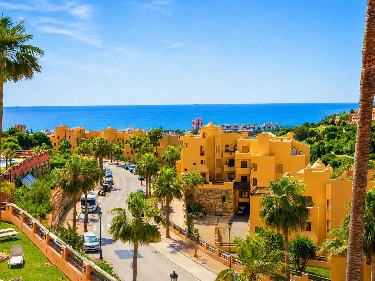 Vista exterior de Apartamento en venta en Manilva con Aire acondicionado, Calefacción y Terraza