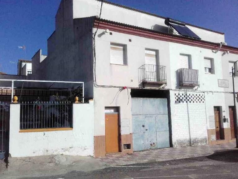 Vista exterior de Pis en venda en Cañete de las Torres