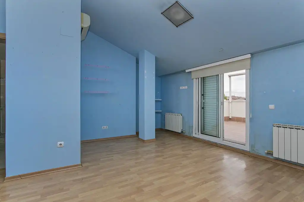 Schlafzimmer von Maisonette zum Verkauf in Manresa