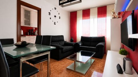 Piso con ascensor y 3 habitaciones en Reus