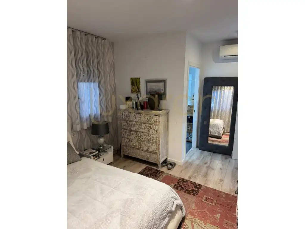 Piso con ascensor en venta en Calle Carme Laforet 4, imagen 15