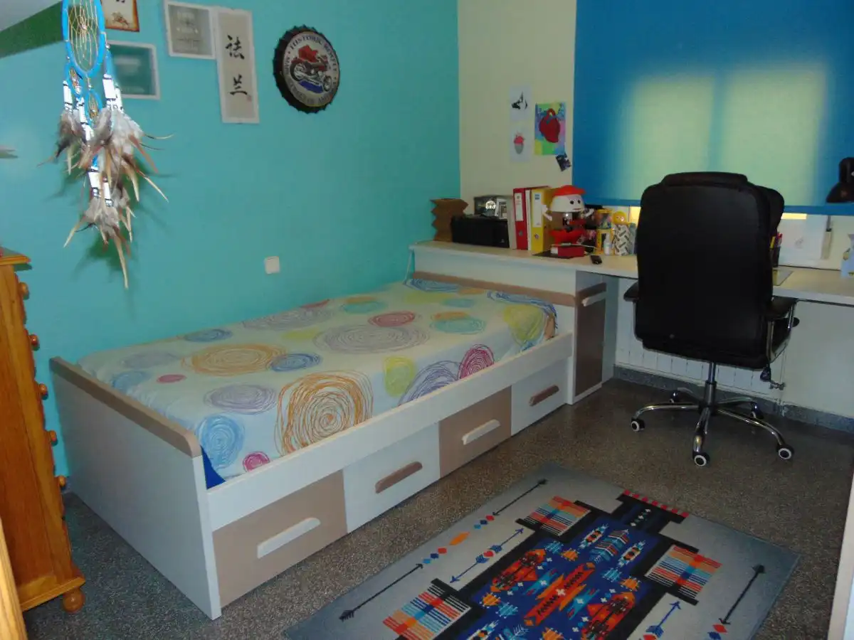 Dormitori de Casa o xalet en venda en Valdepeñas amb Aire condicionat, Calefacció i Terrassa