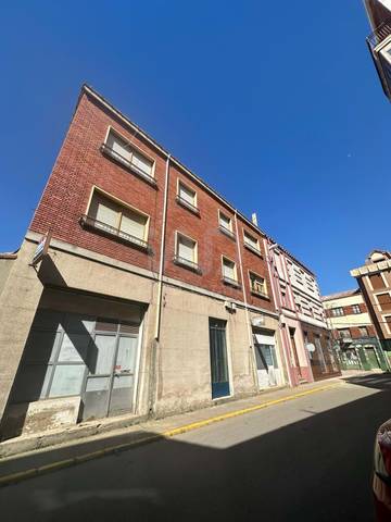 Edificio en Venta en  Calle SENECA 4, 4 en Villarejo de Órbigo