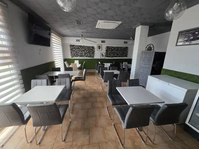 Local comercial en venda a Los Pinos - El Pilar, imagen 5